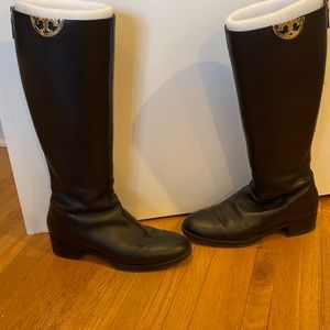 Tory Burch black leather boots with gold logo. Lightly worn. Size 9.5m. Low heel